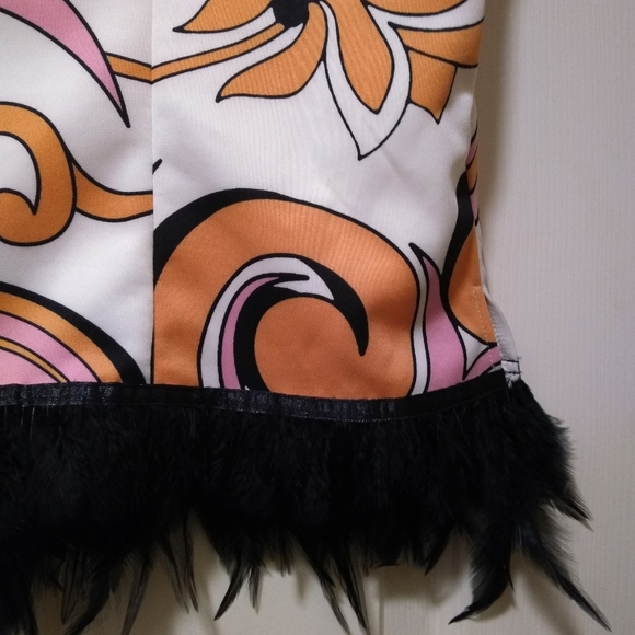 NWT Retro Glamour Faux Feather Top | Size 14/16 - Picture 12 of 16